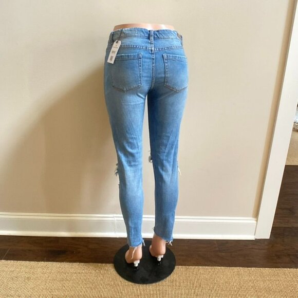 BlankNYC Skinny Classique Distressed Ripped Jeans 28 Waist - Picture 12 of 16